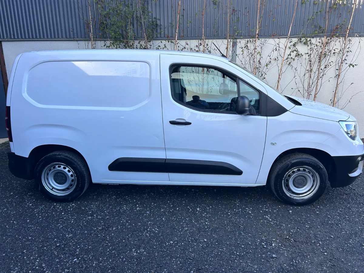 2024 Opel Combo ‘Great value - Image 3