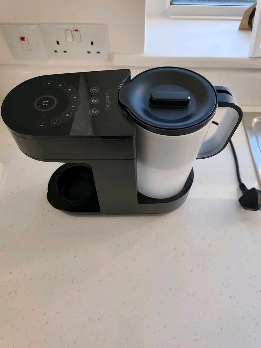Baby bottle maker - Image 1