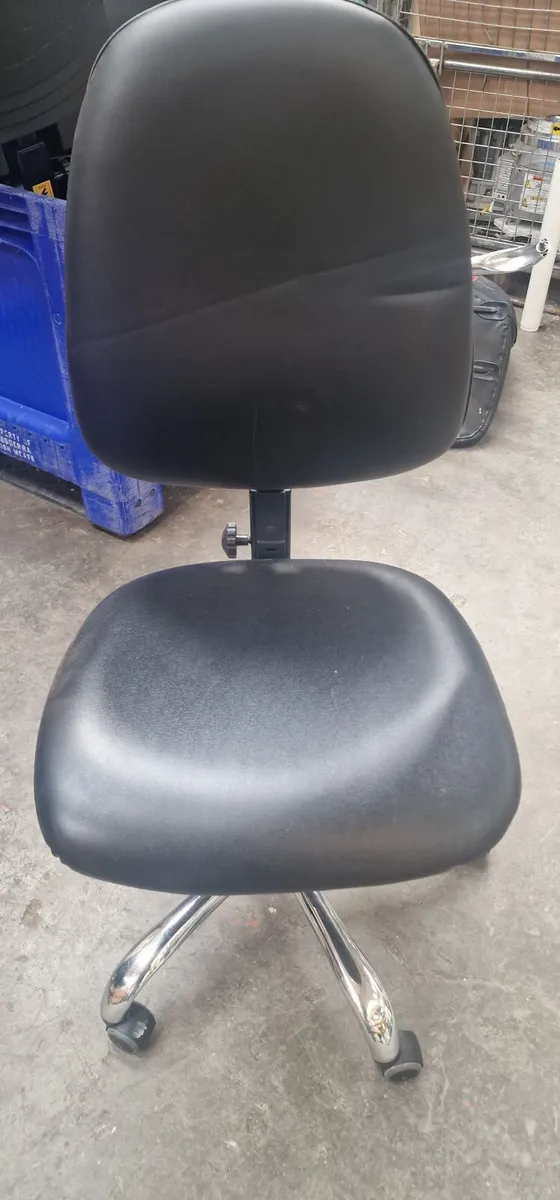 Anti Static Swivel Chair - Image 1