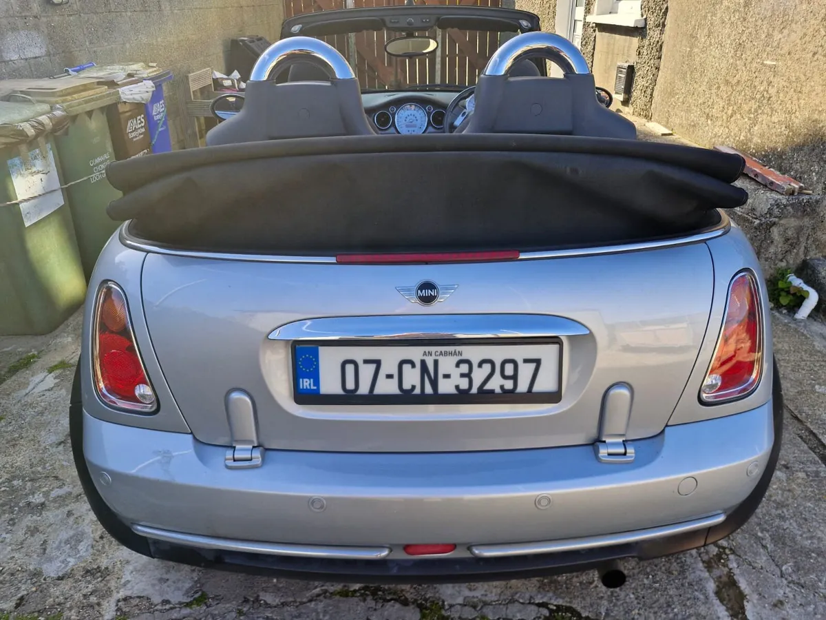 Mini cooper convertible - Image 3