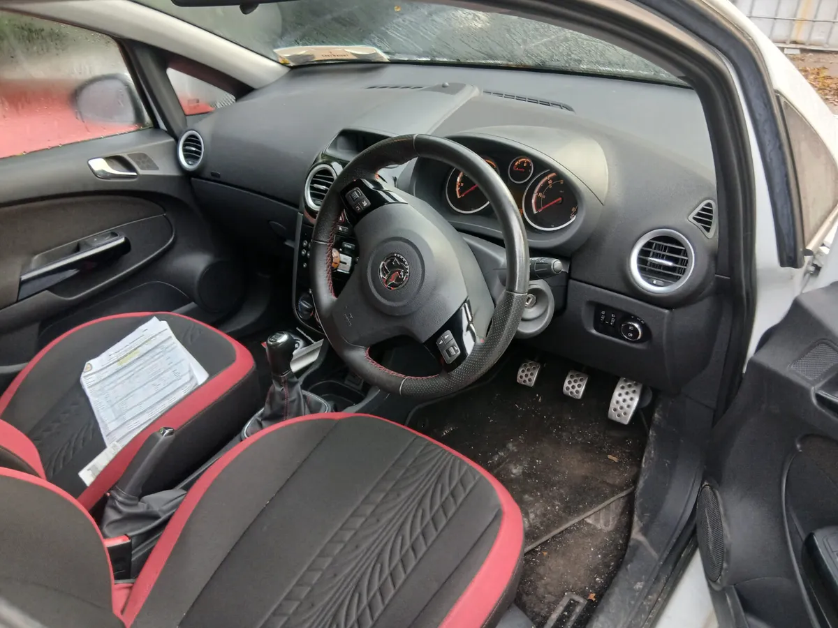 Opel corsa 1.4 sri - Image 4