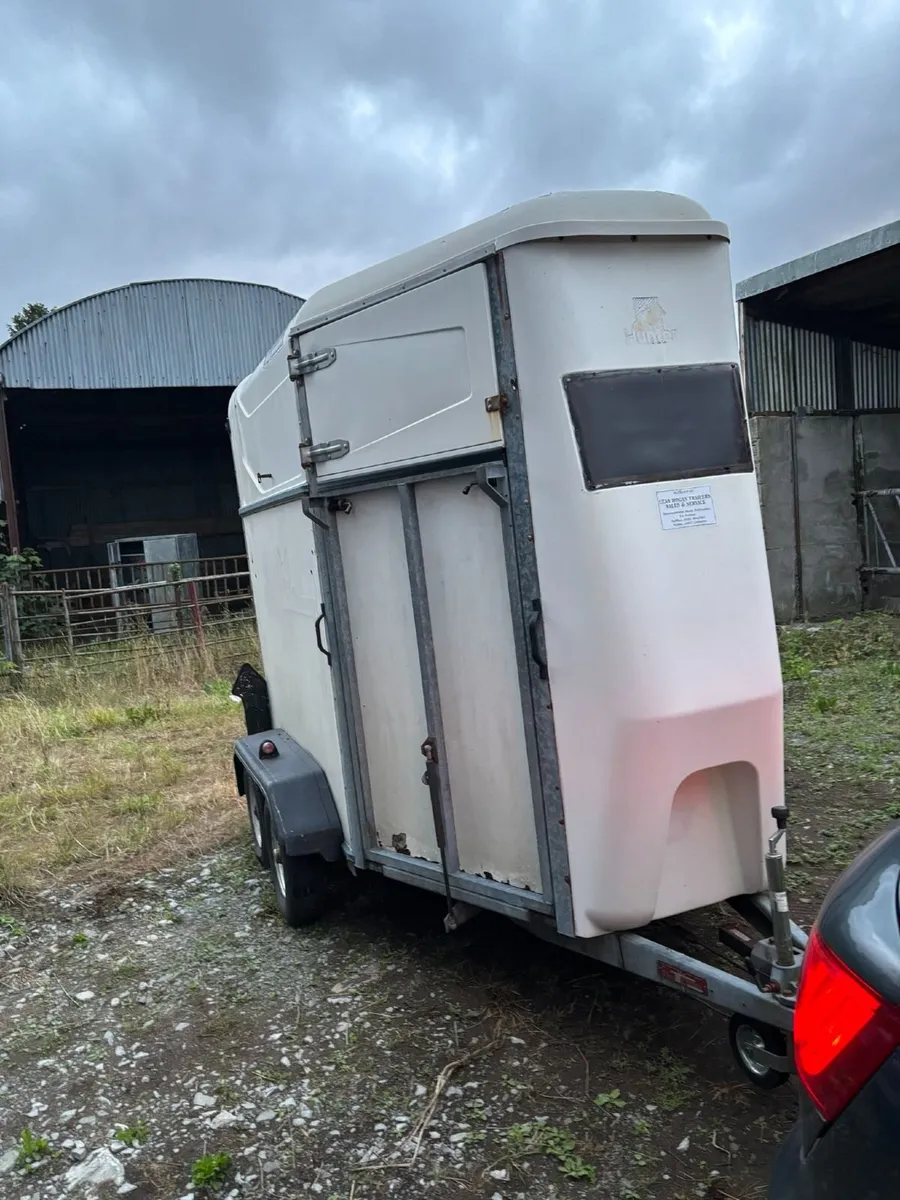 Indespension Monarque Double Horse Trailer - Image 1