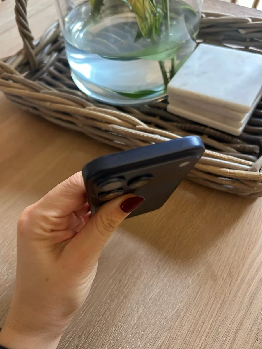 iPhone 17 Pro (Deep Blue - Image 4