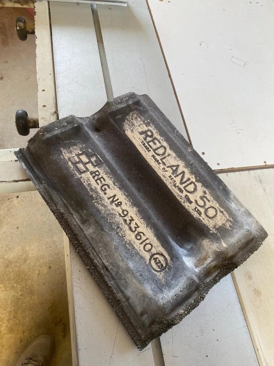 Roof Tiles Redland 50 - Image 1