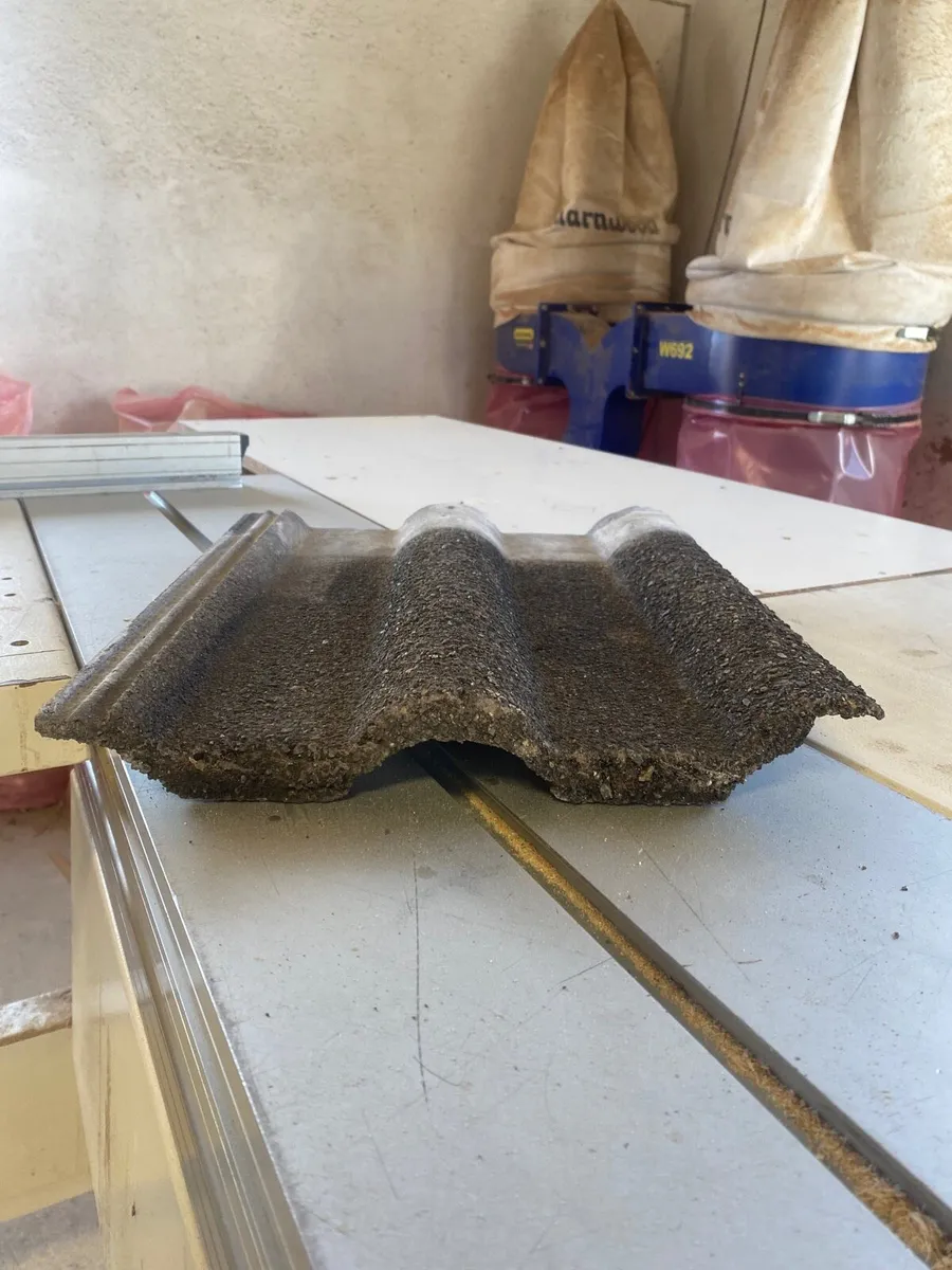 Roof Tiles Redland 50 - Image 2