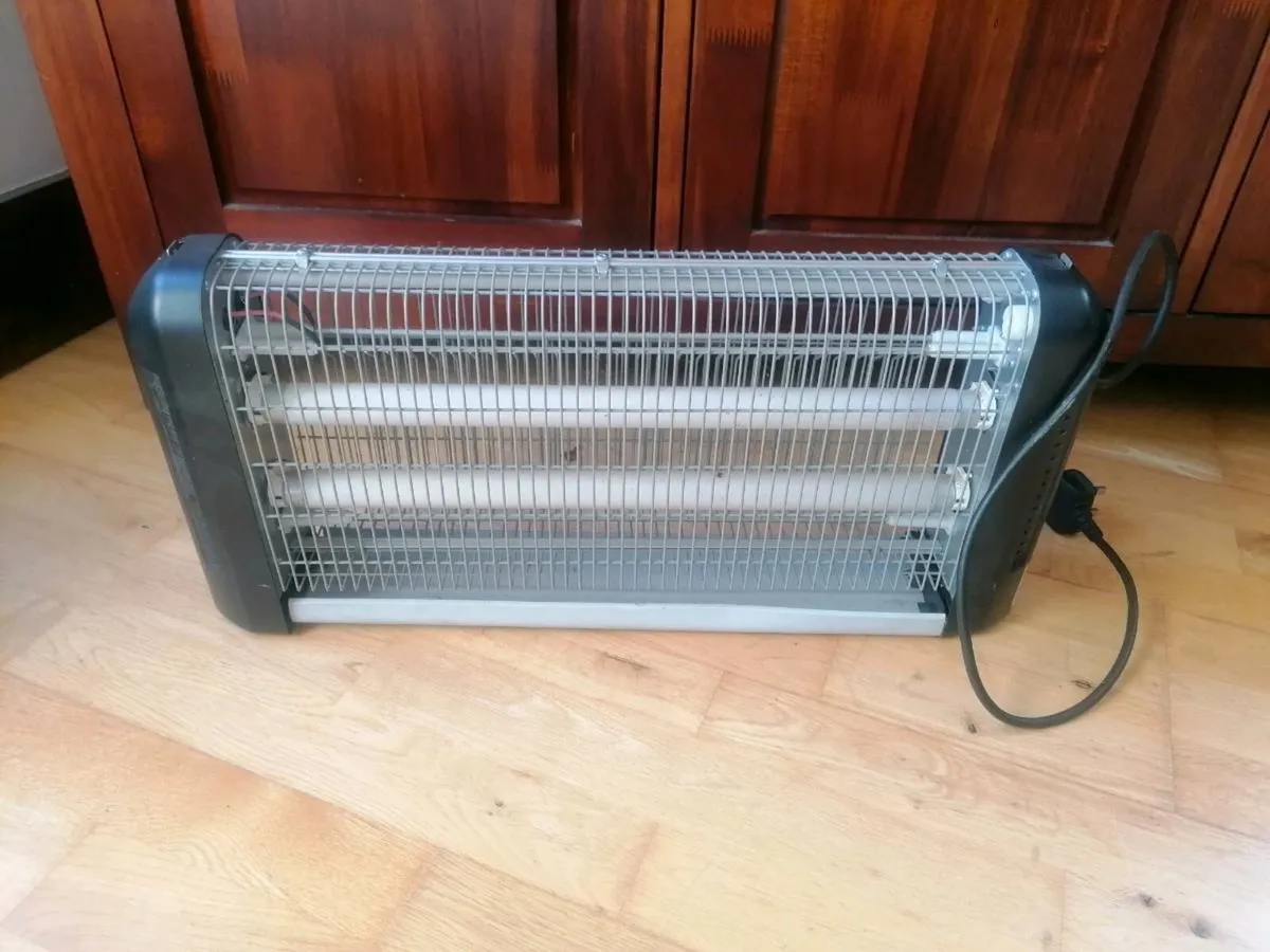 Fly Zapper - Image 1