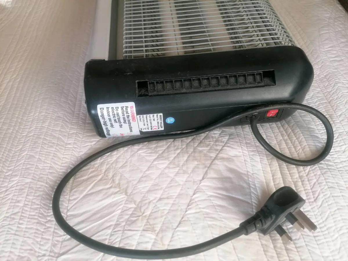 Fly Zapper - Image 3