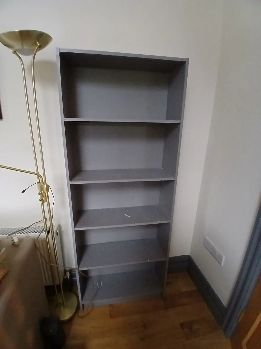 Bookcase/bedside locker - Image 3