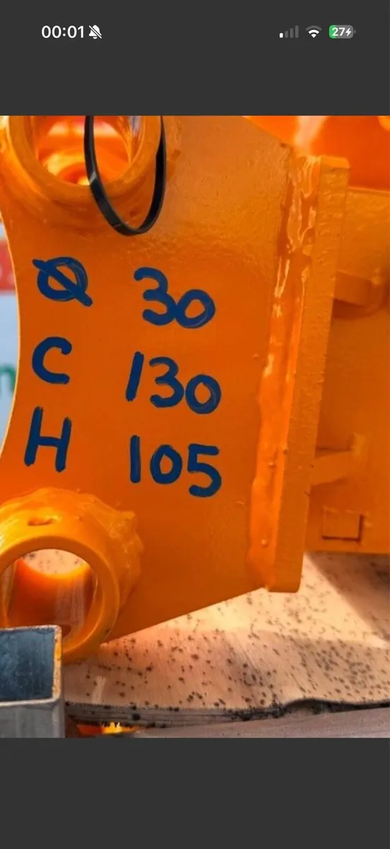 8pc attachment set mini digger - Image 4