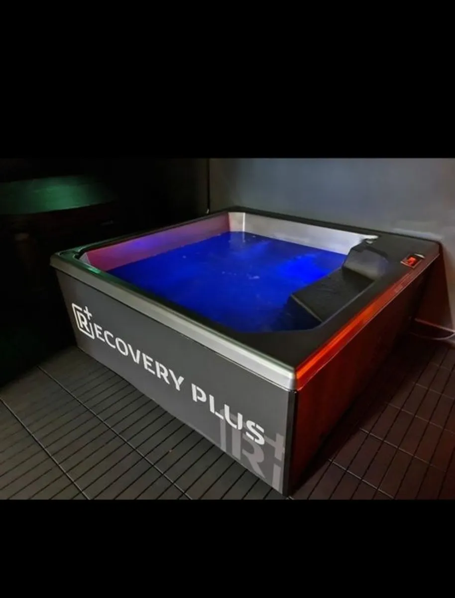 Ice bath - Image 1