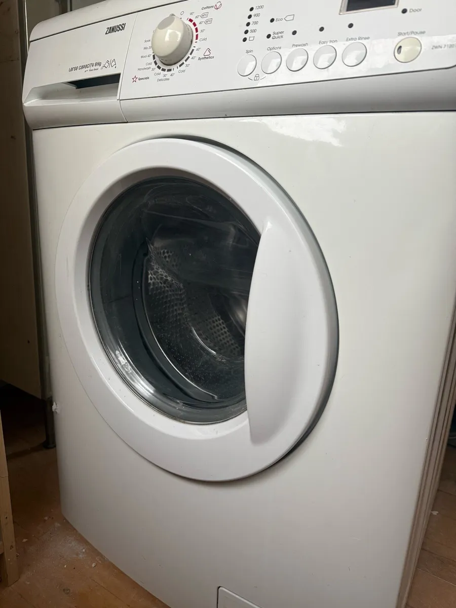 Zanussi Washing Machine 8kg - Image 2