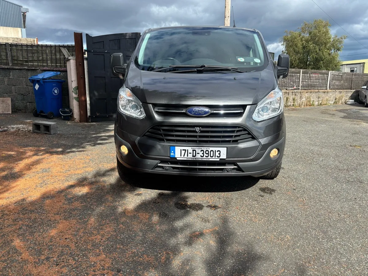 Ford Transit Custom - Image 2