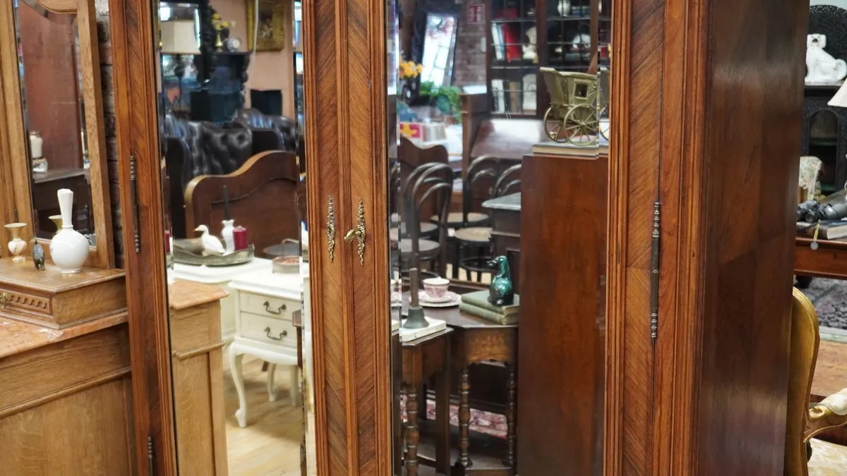 Antique French Rosewood Armoire / Linen Press - Image 4