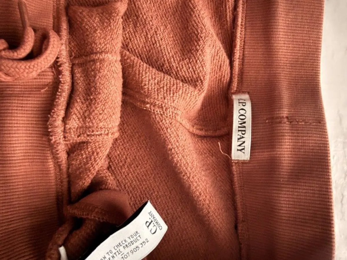 CP company tracksuit bottoms - Image 3