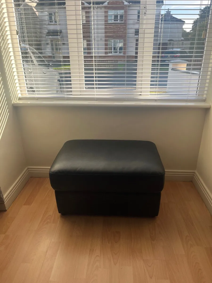 3 piece furniture set - Image 1