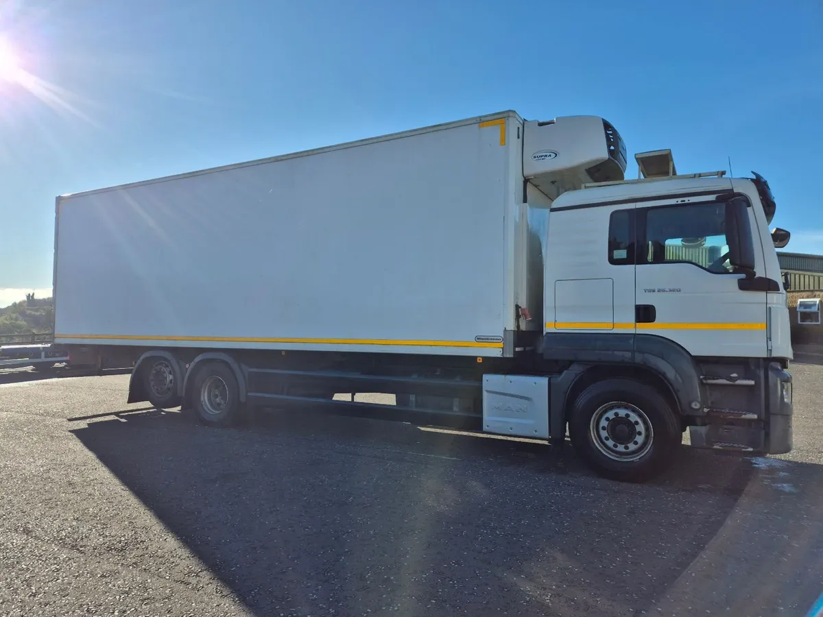 Man 26.320 6x2 30ft Fridge - Image 4