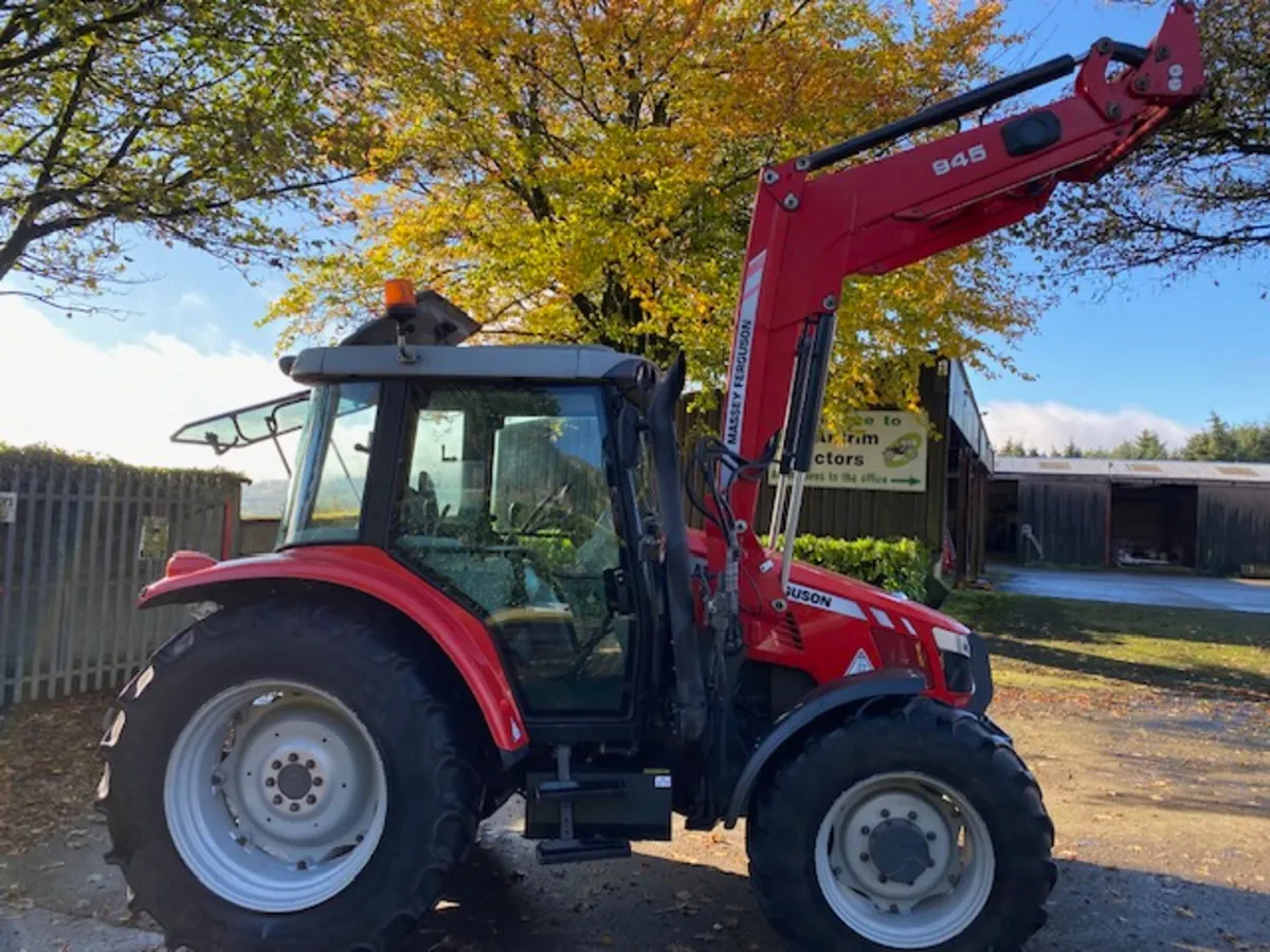 2013 Massey Ferguson 5410 Dyna-4 c/w 945 Loader - Image 2