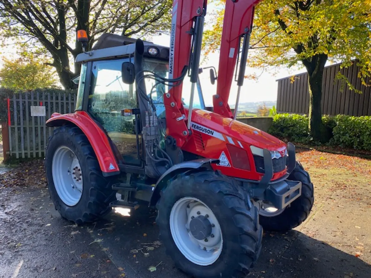 2013 Massey Ferguson 5410 Dyna-4 c/w 945 Loader - Image 3