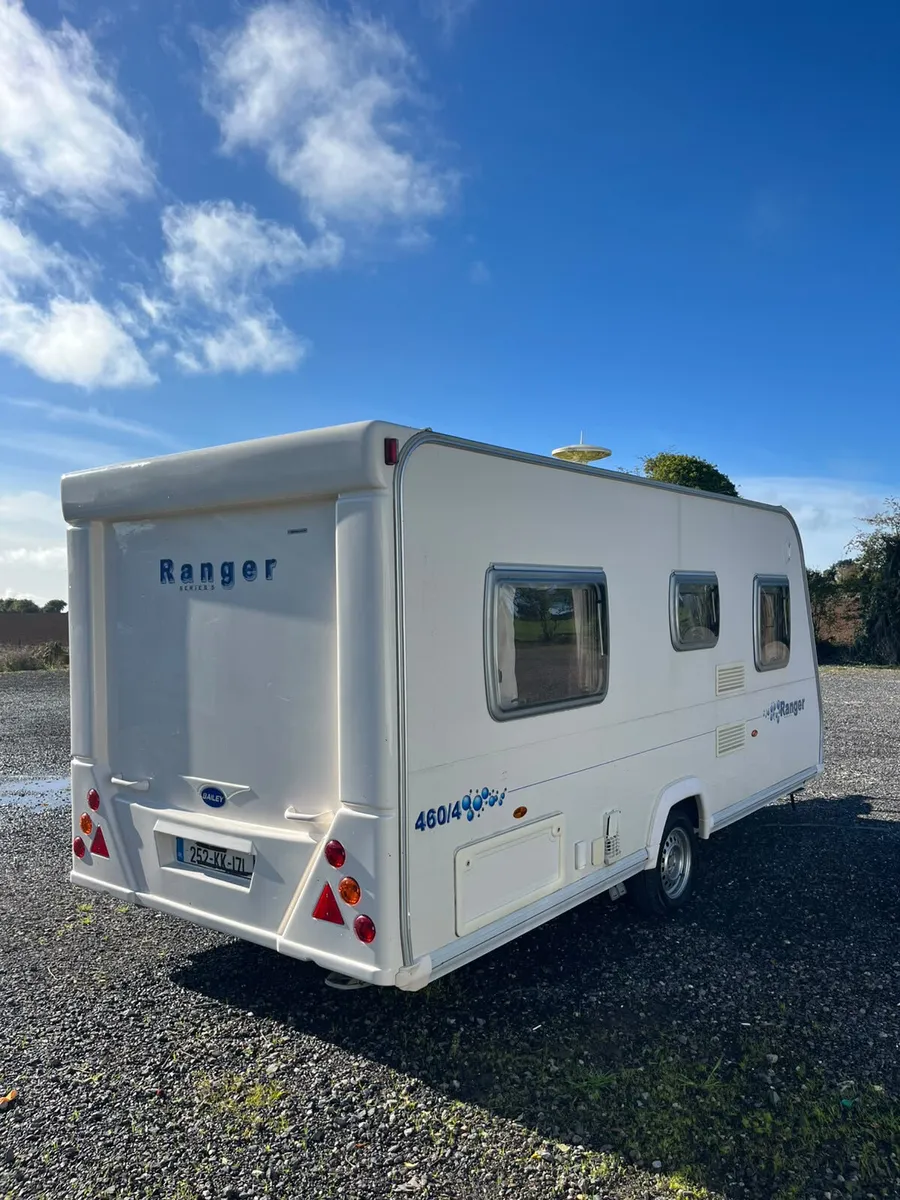 Bailey Ranger 460/4 4 Berth Lightweight Caravan - Image 3