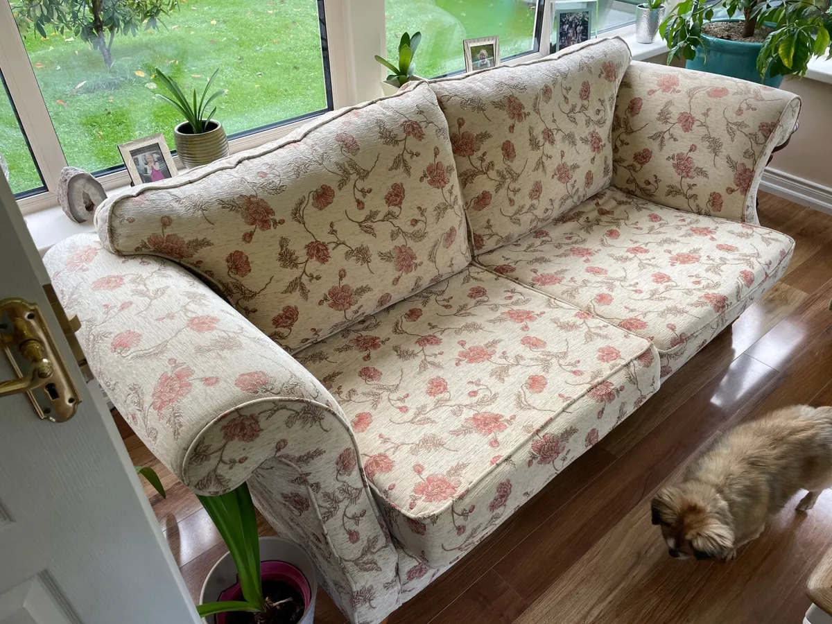 Sofa - Image 2