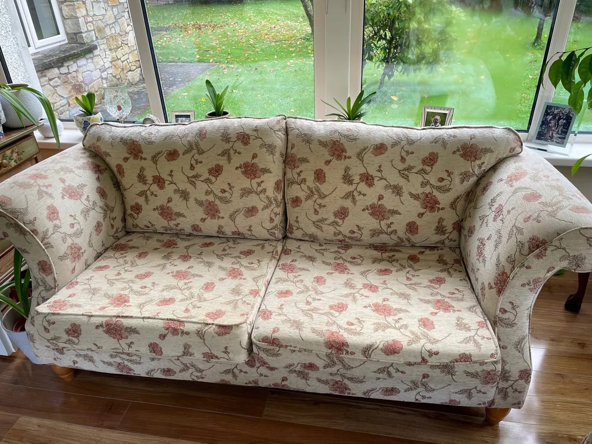 Sofa - Image 3