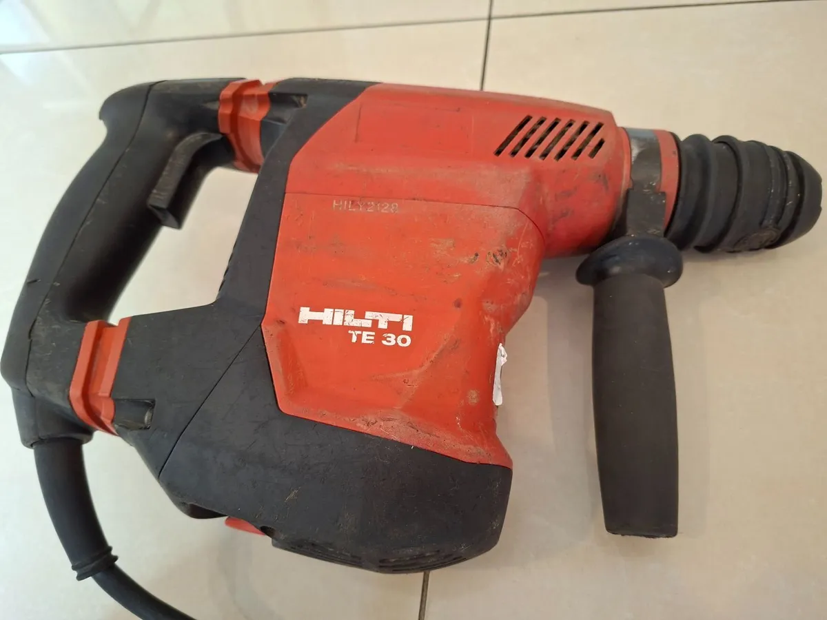 Hilti TE 30-AVR Sds + 3 Mode 110v - Image 4