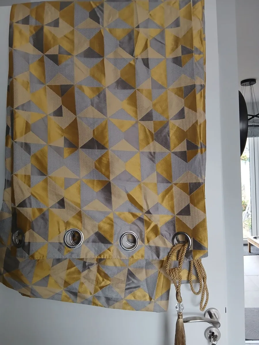 Curtains in.  mustard and sliver.with tiebacks.90. - Image 3