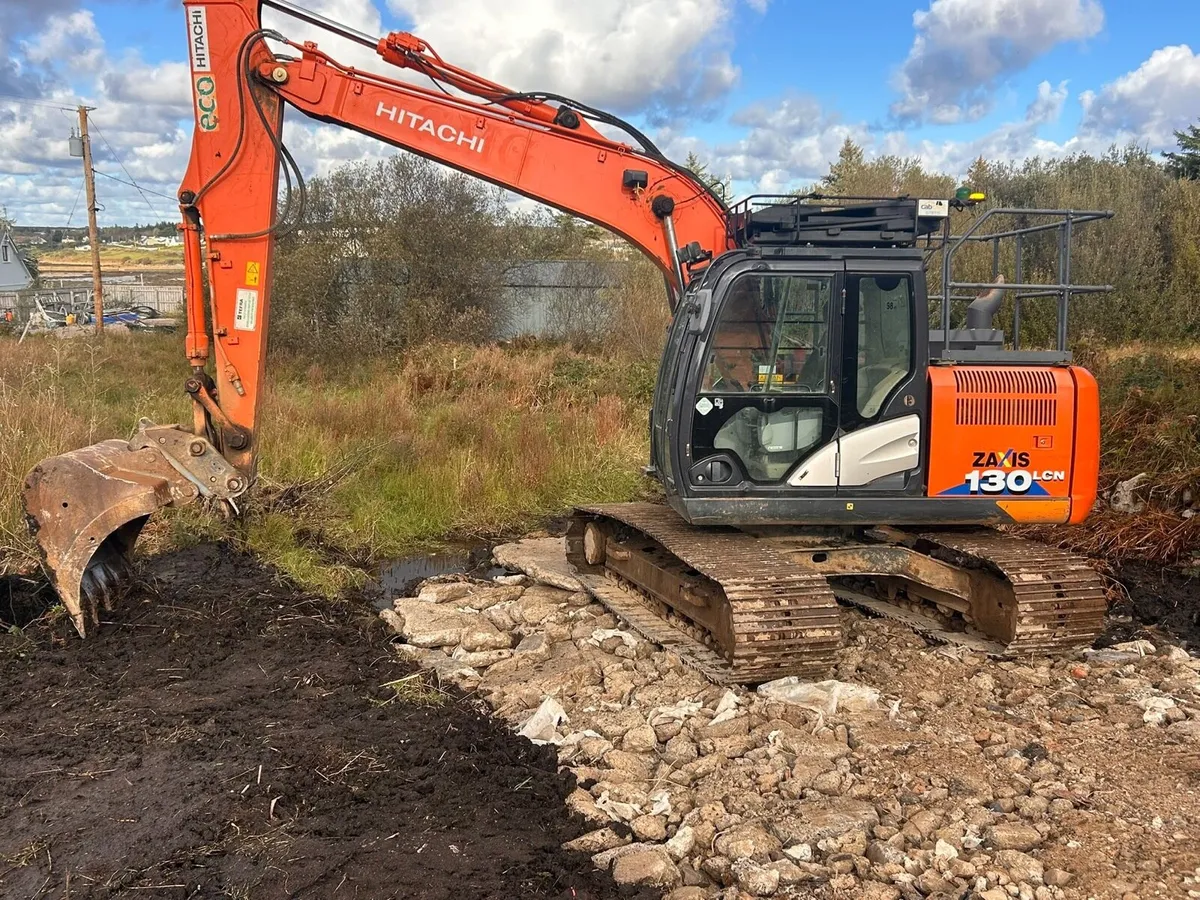2017 Hitachi 130-6 - Image 1