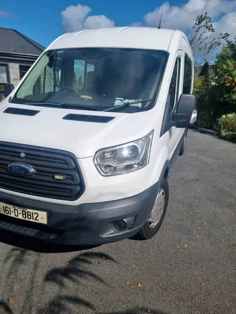 161 Ford Transit crewcab - Image 2