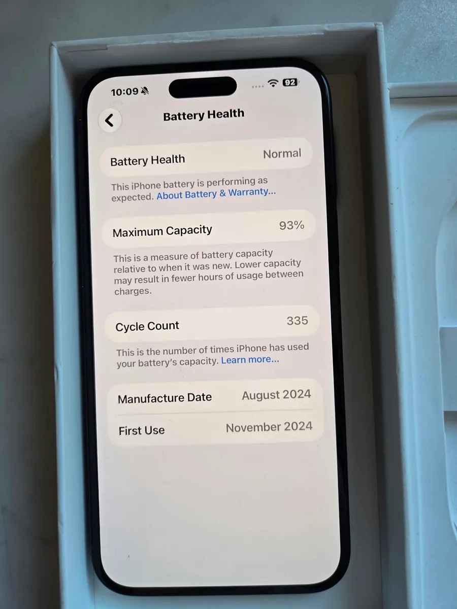 iPhone 16 plus - Image 2