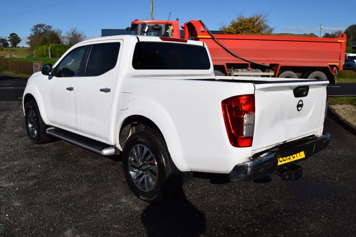 Nissan Navara - Image 4