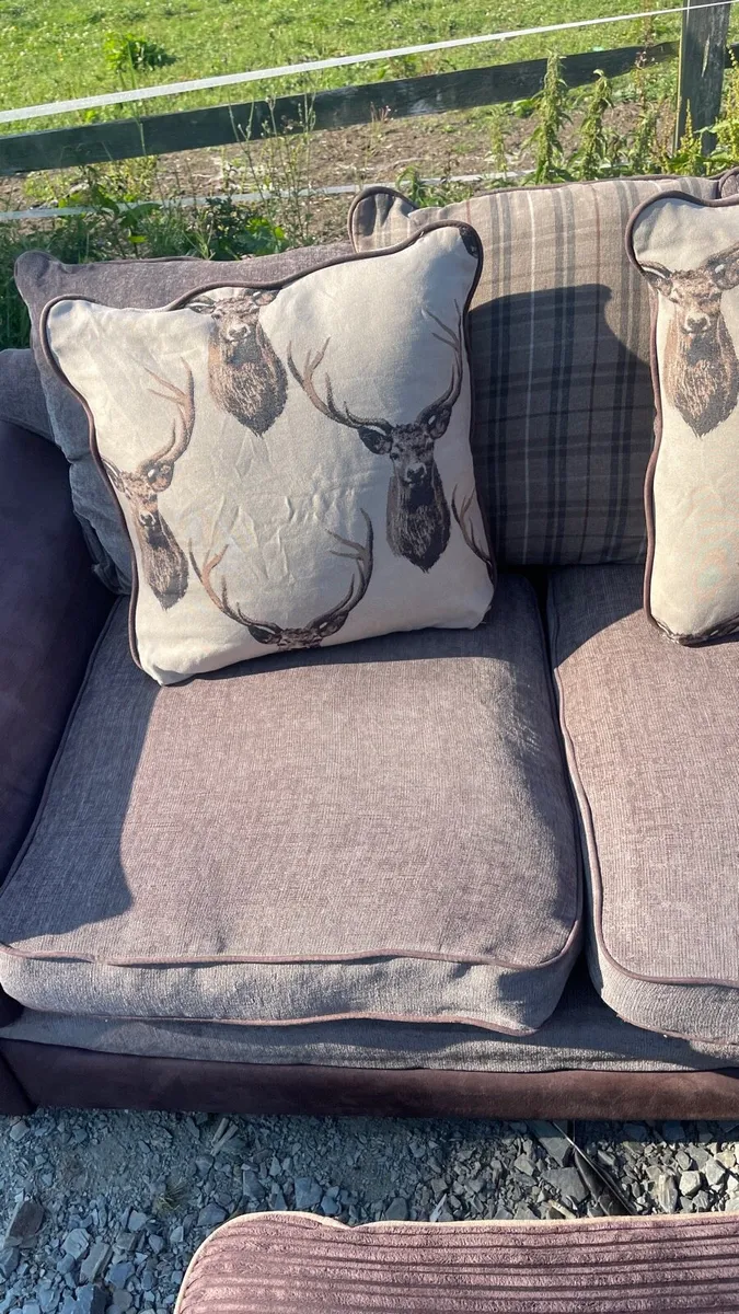Brown Corner sofa  L shaped - Image 2