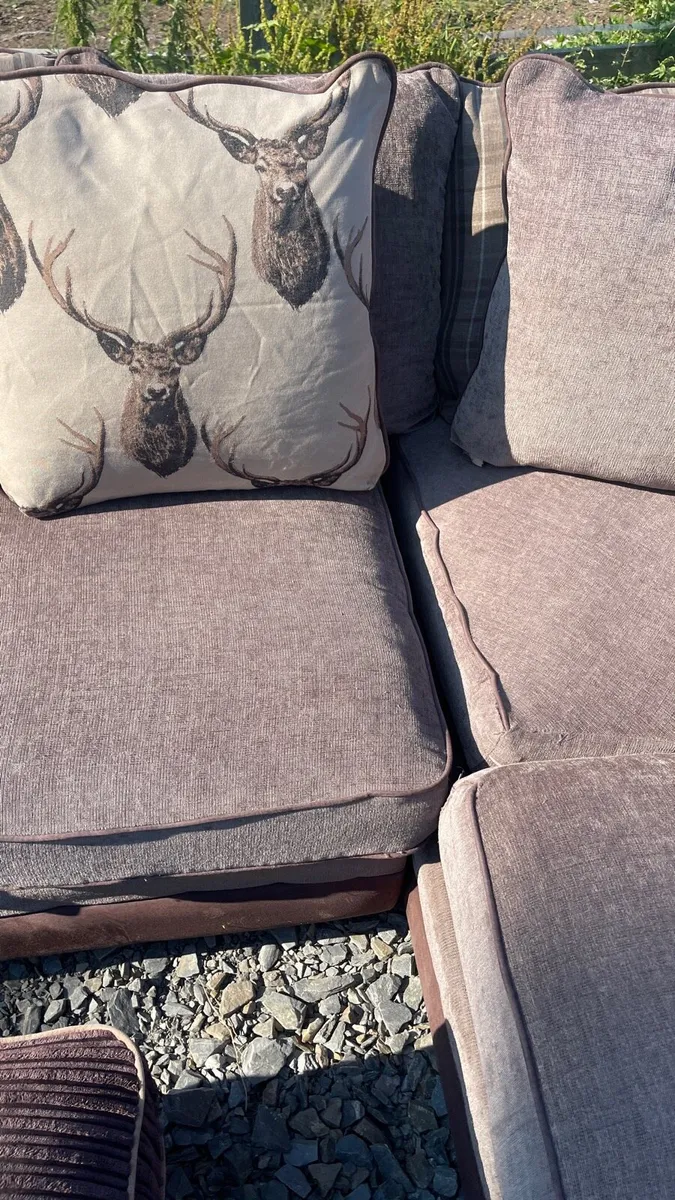 Brown Corner sofa  L shaped - Image 3