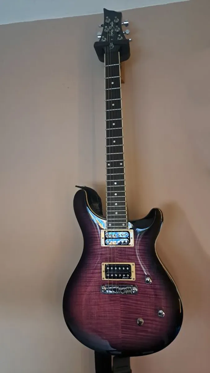 Harley Benton CST-24 Purple Burst Electric Guitar