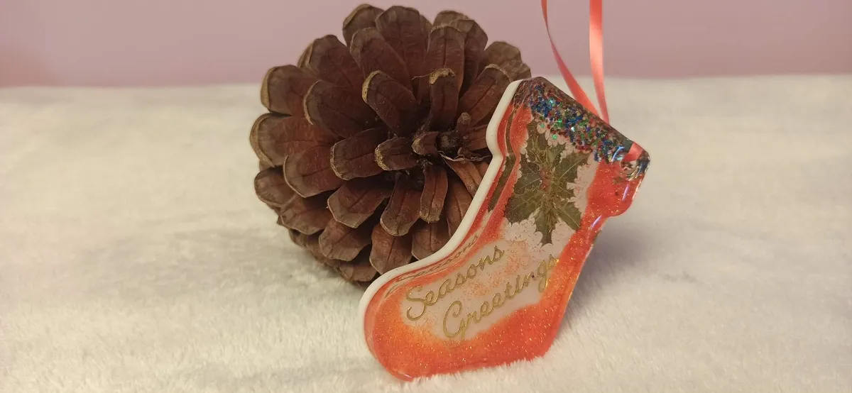 **Handmade Epoxy Resin Christmas Ornament Set – 18 - Image 1