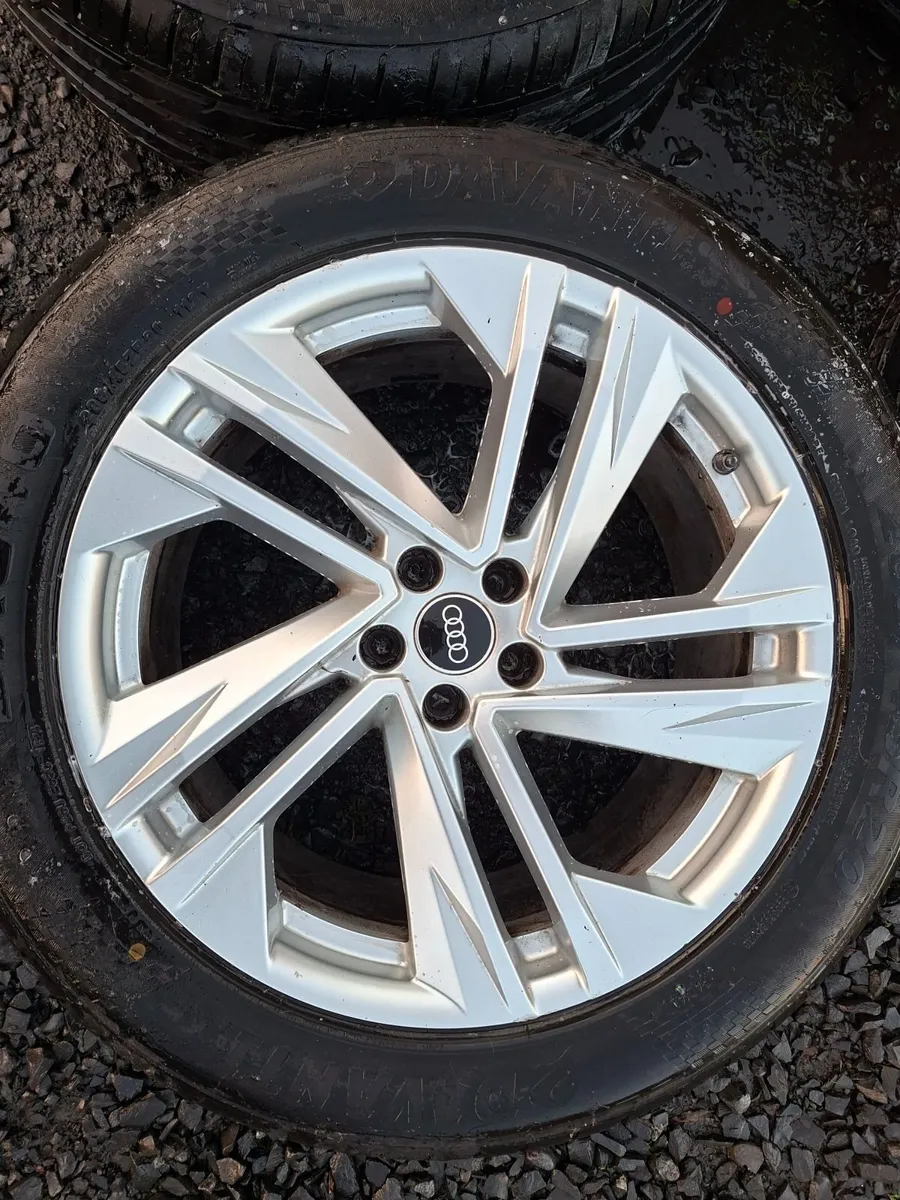 20" Genuine Audi Q7 S Line Alloys with tyres - Image 3