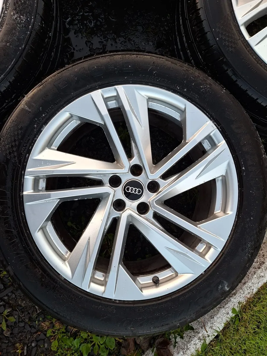 20" Genuine Audi Q7 S Line Alloys with tyres - Image 4