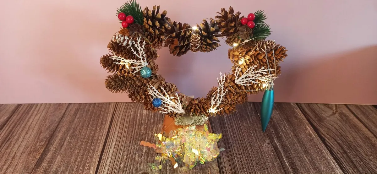 *Handmade Christmas Decoration Set – 2 Pieces** - Image 1