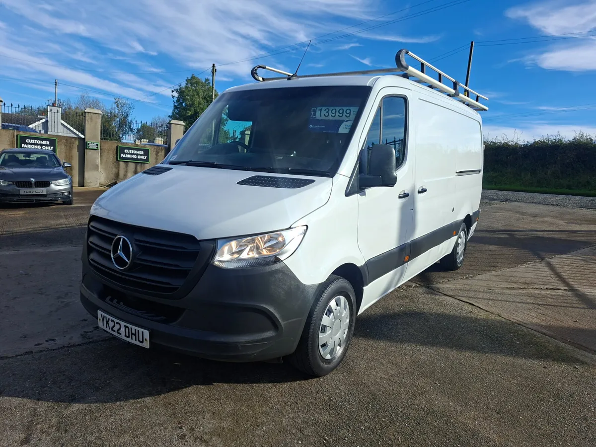 2022 MERC SPRINTER 315 CDI MWB LOW ROOF RWD - Image 3