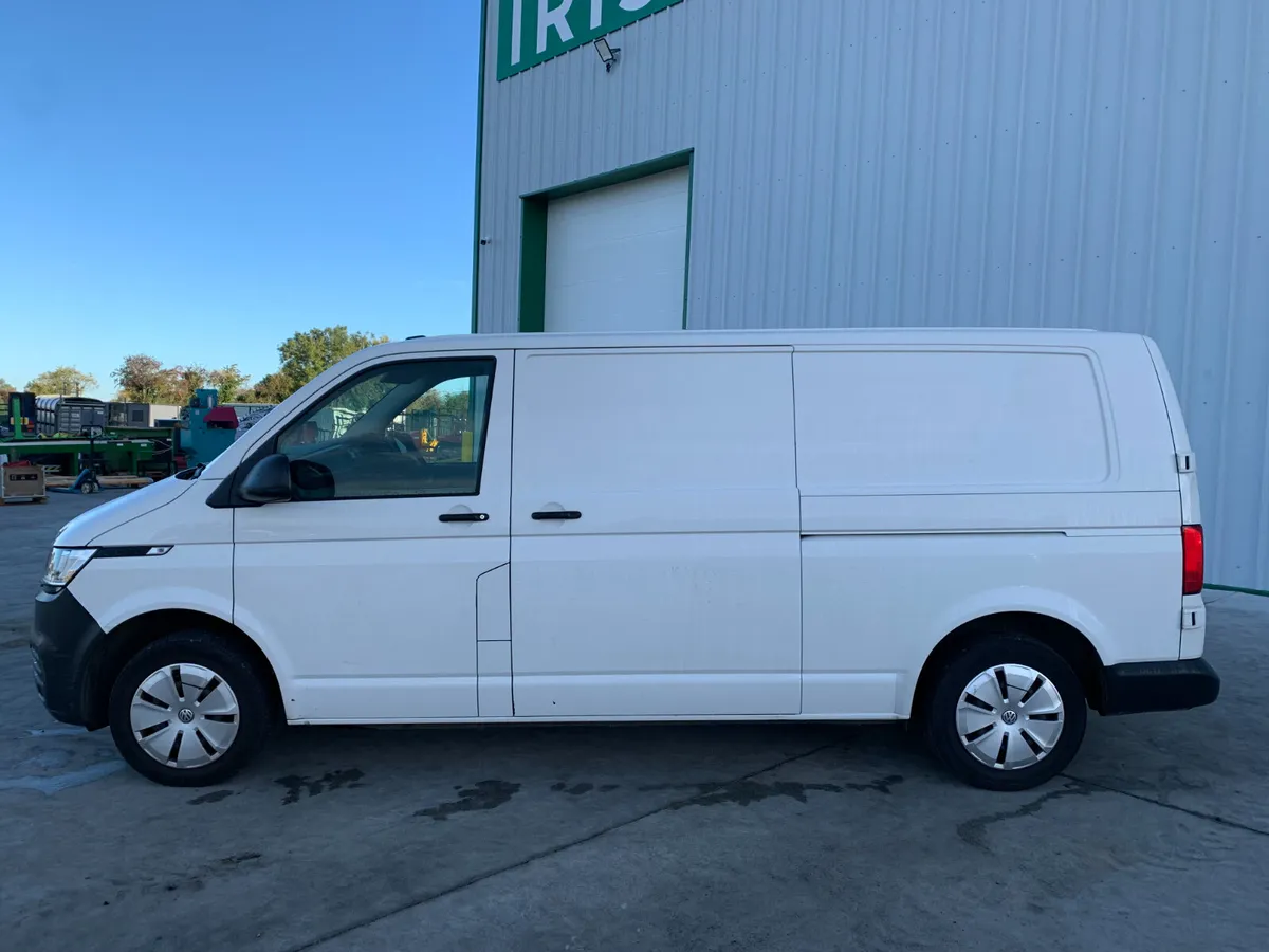 2022 VOLKSWAGEN TRANSPORTER TDI FOR AUCTION - NAAS - Image 2