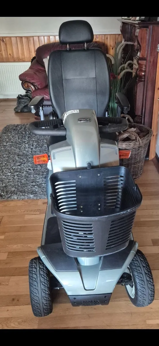 Mobility scooter - Image 1
