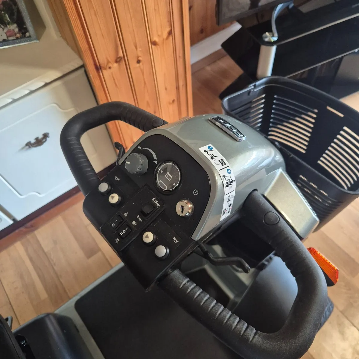 Mobility scooter - Image 2