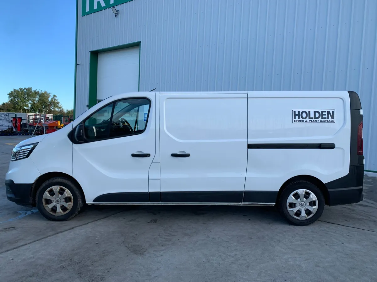 UNRESERVED 2022 RENAULT TRAFIC DCI FOR AUCTION - Image 2