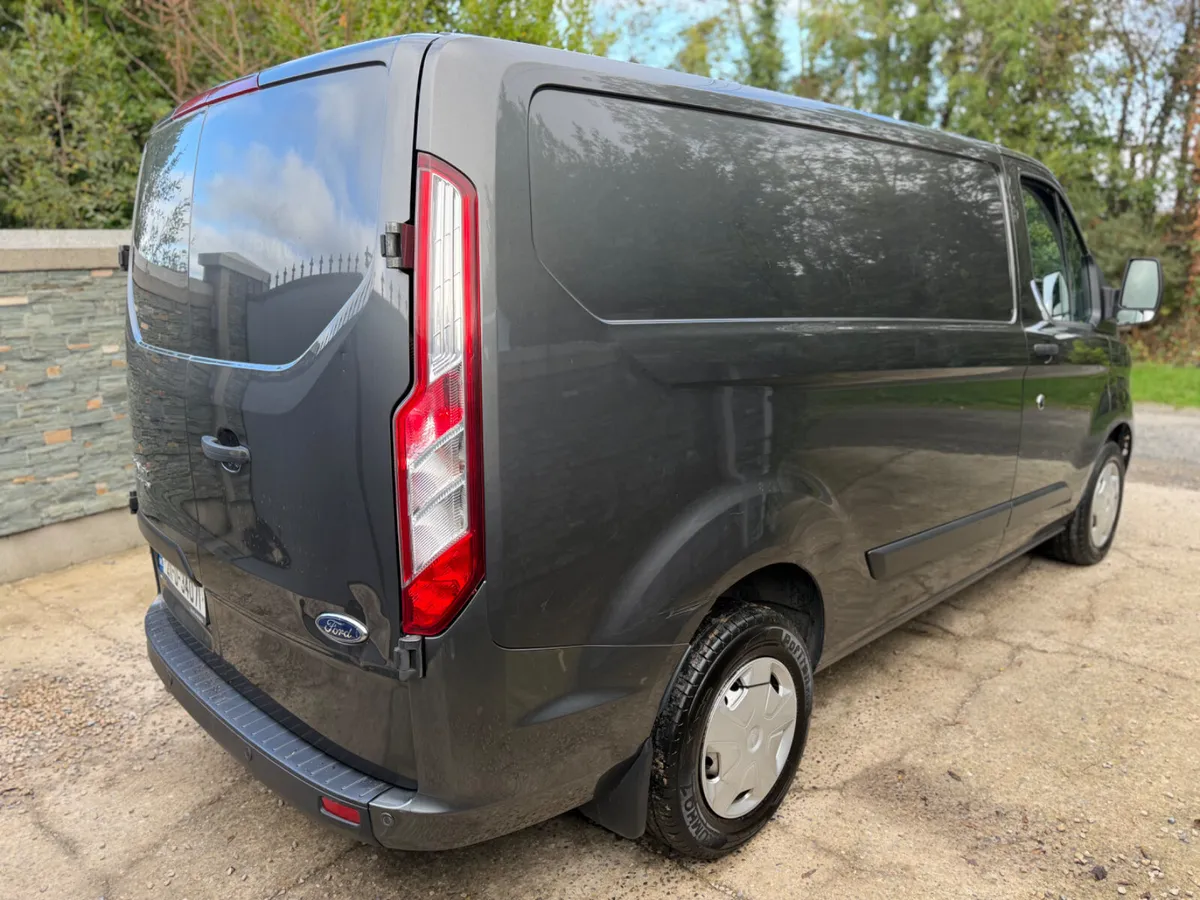 Ford Transit 2021 New doe 1 owner - Image 4