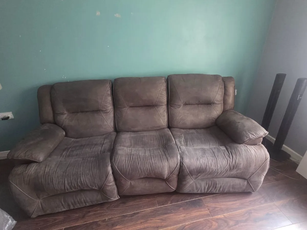 3 seater sofa + 2 seater - Image 2
