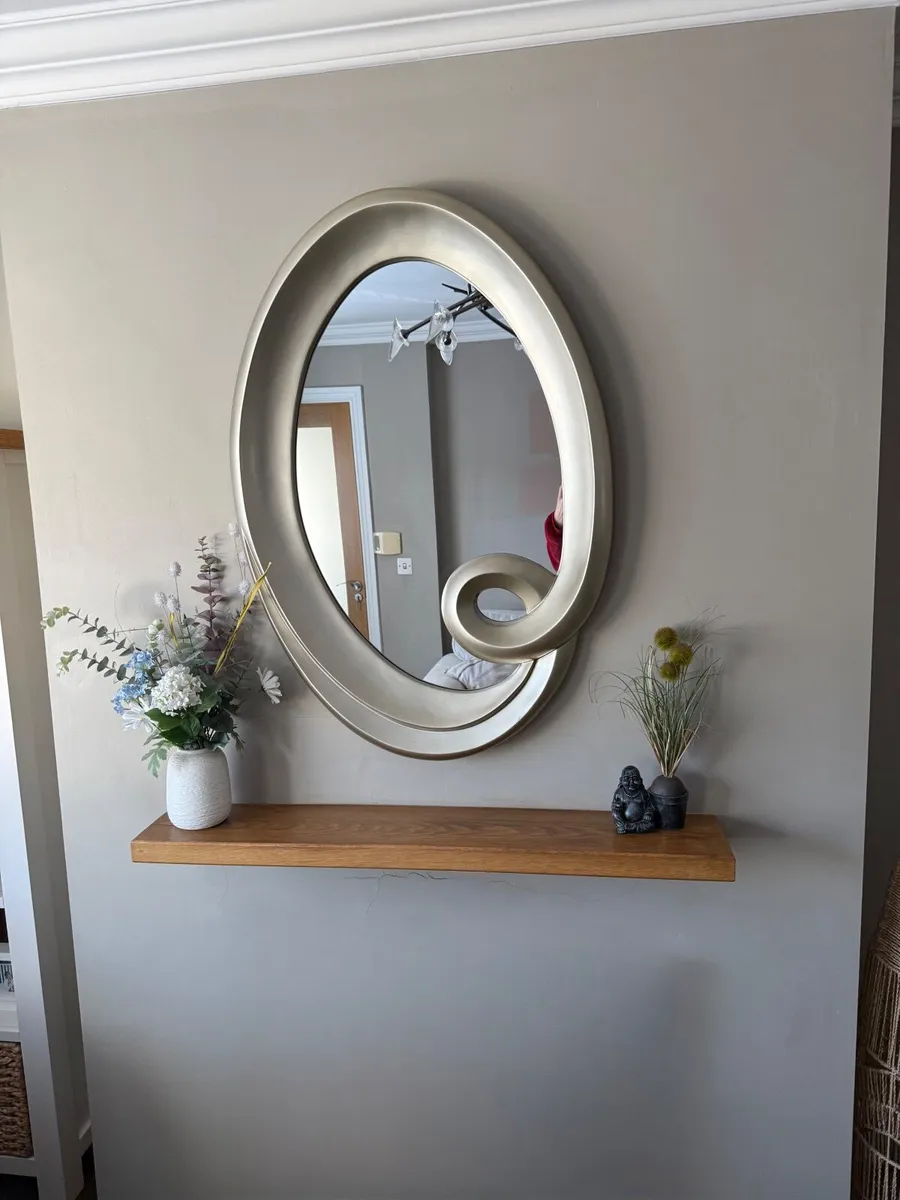 Mirror - Image 1