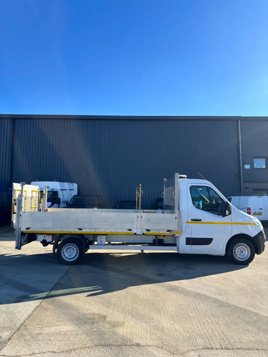 June 2018 Vauxhall Movano L3H1 BiTurbo Dropside - Image 4