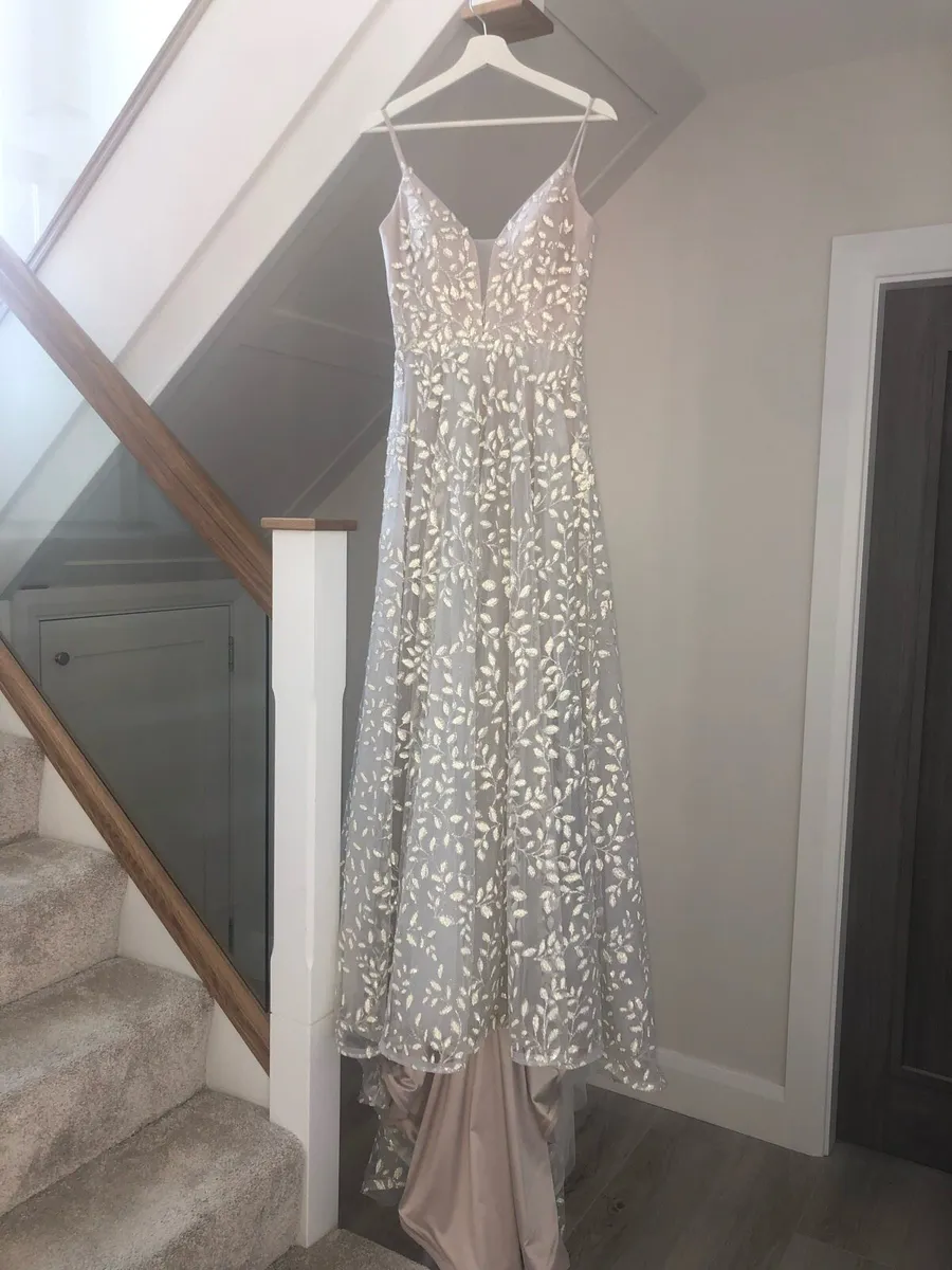**Brand New** Madi Lane Wedding Dress - Image 2