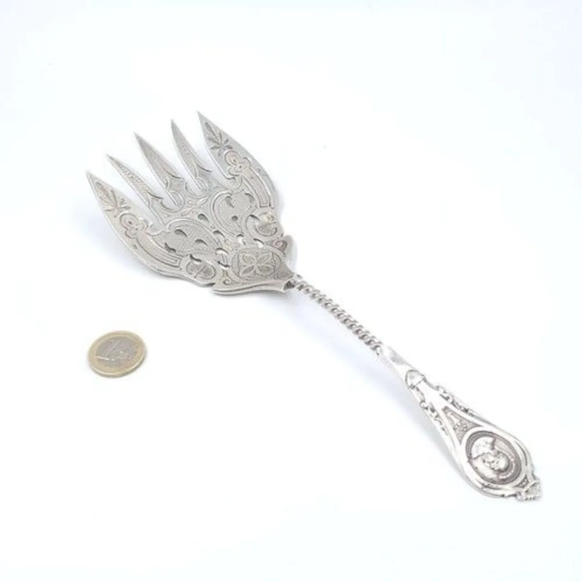 Star Lot-Art-Gold-Silver-Antiques-Furniture - Image 1