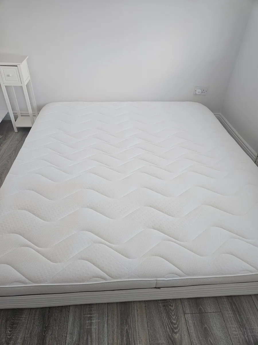 Mattress Driva (Jysk) 180x200 barely used - Image 2